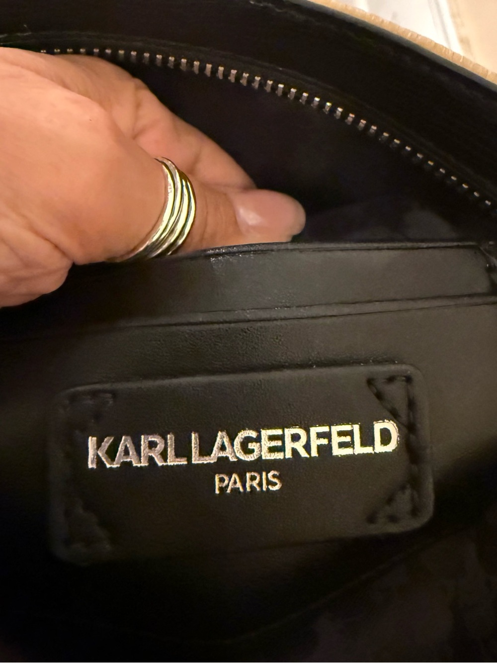Kar! Lagerfeld Paris Maybelle crossbody camera bag w/Paris embellishments - Picture 5 of 12
